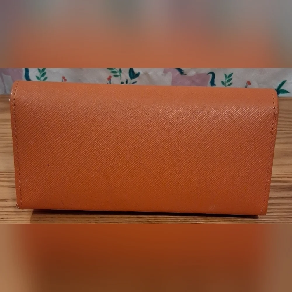 EUC Tory Burch Hard Orange Saffiano Leather & Silk Sleeve Glasses Sunglass Cases - Picture 2 of 11